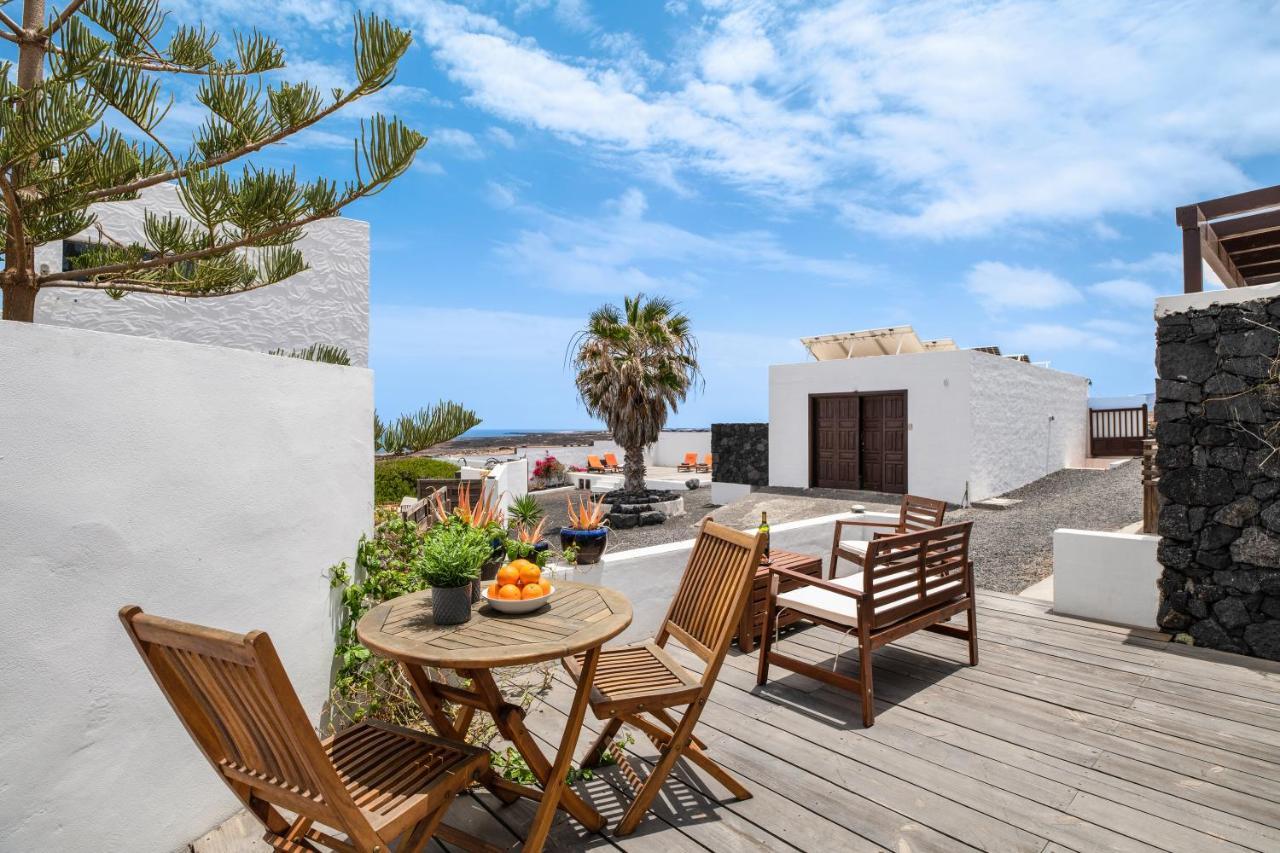Playa Marina Eco Bungalow Arrieta Arrieta  Exteriör bild