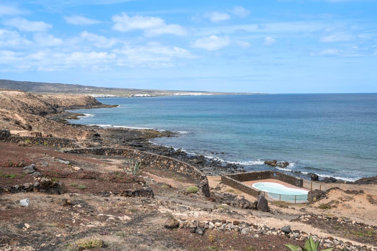 Playa Marina Eco Bungalow Arrieta Arrieta  Exteriör bild